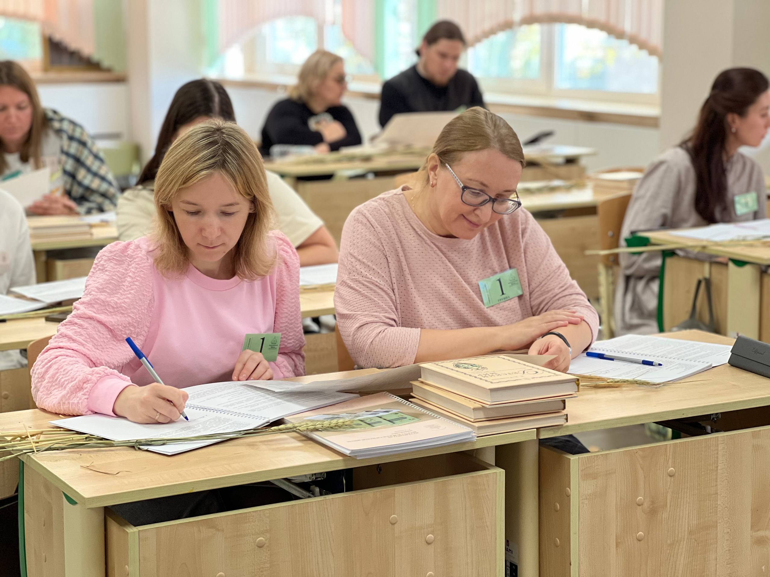 photo 5436008311637015525 w