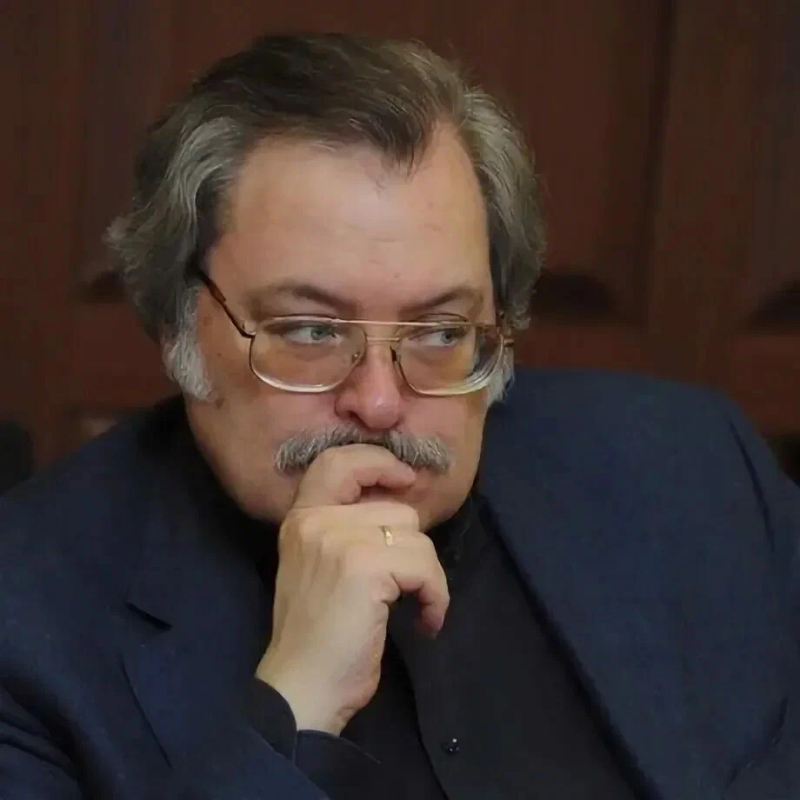 «Ни одна семья не держится на страсти...»